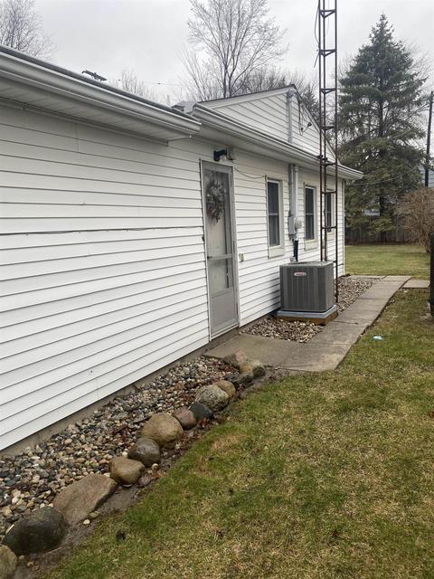 206 Commonwealth Ave, Flint, MI 48503 photo 26