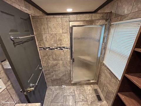 2306 Blades Ave, Flint, MI 48503 photo 8