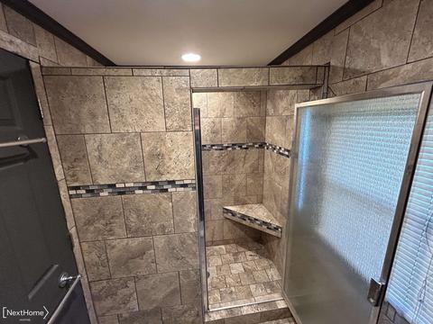 2306 Blades Ave, Flint, MI 48503 photo 9