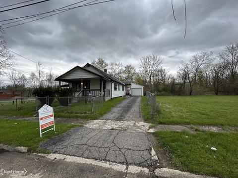 2306 Blades Ave, Flint, MI 48503