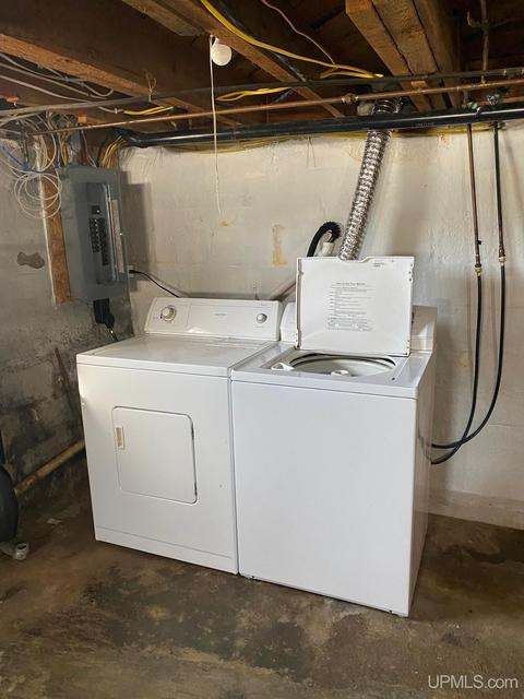 300 Gold, Ishpeming, MI 49849 photo 30