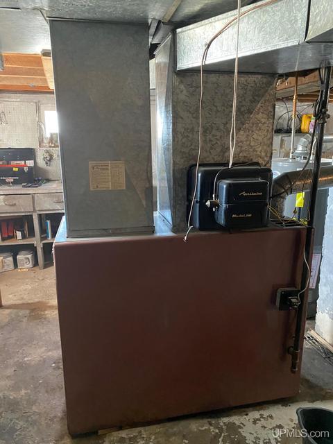 300 Gold, Ishpeming, MI 49849 photo 31