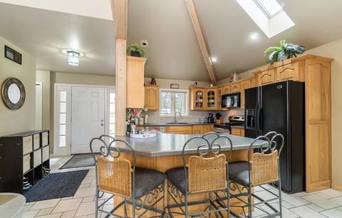 37 E Lakeshore Dr, Hope, MI 48628 photo 11