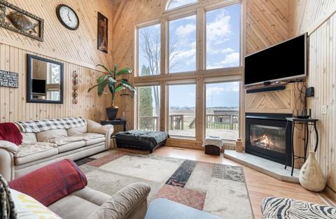 37 E Lakeshore Dr, Hope, MI 48628 photo 7
