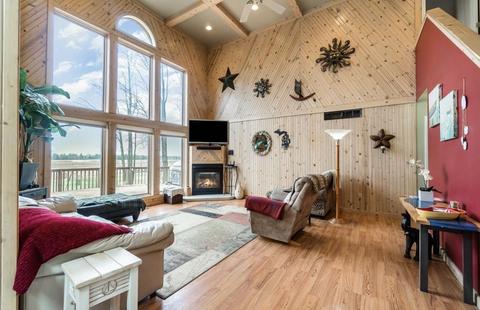 37 E Lakeshore Dr, Hope, MI 48628 photo 8
