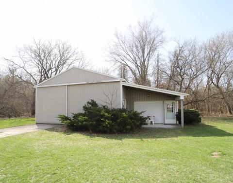 10215 W Mt Morris Rd, Flushing, MI 48433 photo 18