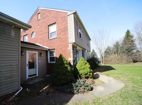10215 W Mt Morris Rd, Flushing, MI 48433 photo 2