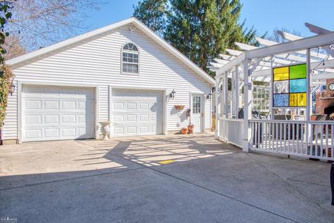 453 E King, Owosso, MI 48867 photo 38