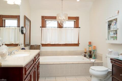 453 E King, Owosso, MI 48867 photo 28