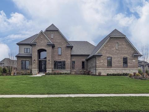3762 Royal Berkshire, Oakland Twp, MI 48363