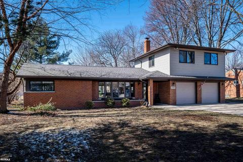 39461 N Blom, Harrison Township, MI 48045 photo 1