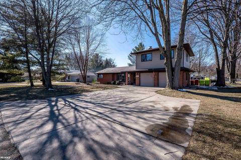 39461 N Blom, Harrison Township, MI 48045 photo 3