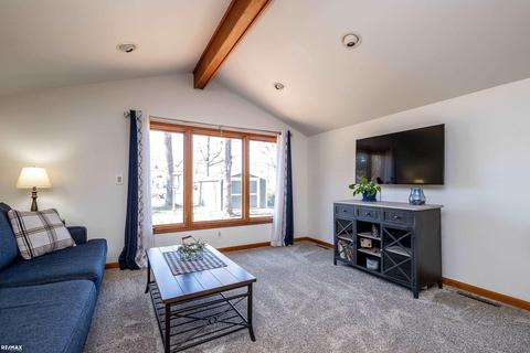 39461 N Blom, Harrison Township, MI 48045 photo 19