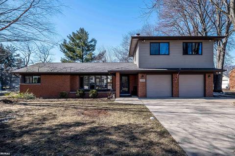 39461 N Blom, Harrison Township, MI 48045 photo 2