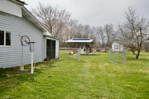 6252 Bailey, Flint, MI 48532 photo 3