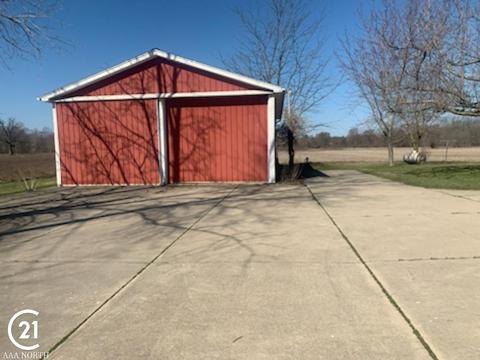 80779 Capac Rd, Armada, MI 48005 photo 3