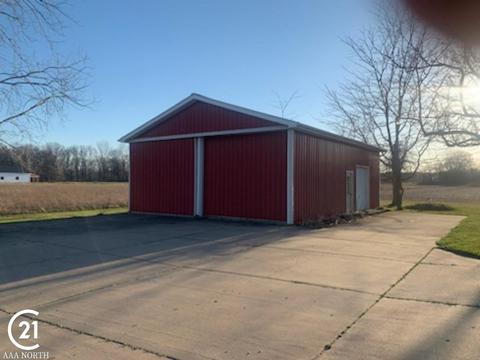 80779 Capac Rd, Armada, MI 48005 photo 14