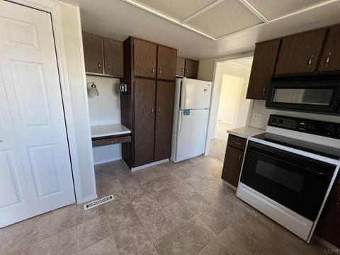 17 Lakeridge, Adrian, MI 49221 photo 11