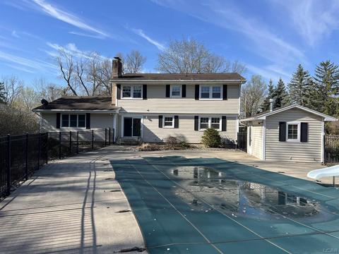 17 Lakeridge, Adrian, MI 49221 photo 6