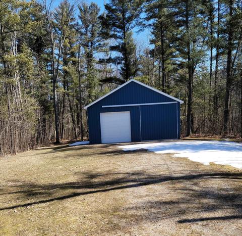 Nhn Pinelands Point, Gladwin, MI 48624