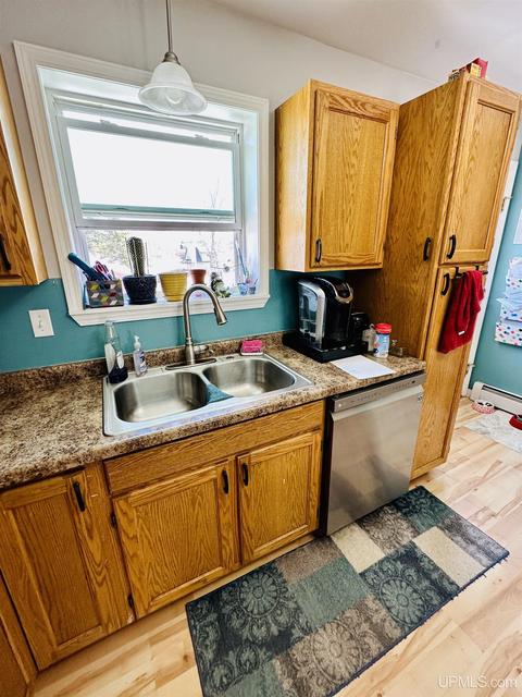 235 Marble, Ishpeming, MI 49849 photo 9