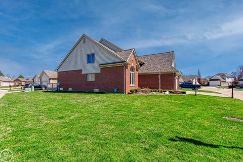 52411 Westcreek, Macomb, MI 48042 photo 41