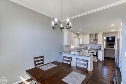 52411 Westcreek, Macomb, MI 48042 photo 8