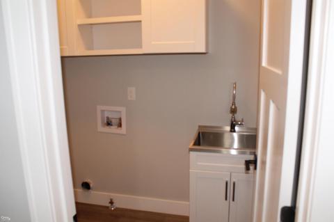 39211 Chart, Harrison Township, MI 48045 photo 13
