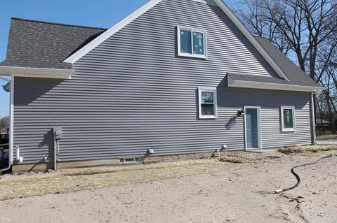 39211 Chart, Harrison Township, MI 48045 photo 3