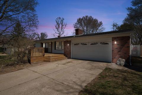 8596 Gallant Fox Trl, Flushing, MI 48433 photo 22