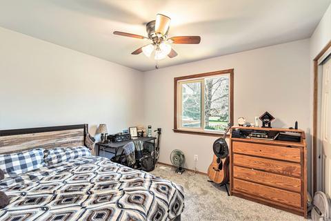 8596 Gallant Fox Trl, Flushing, MI 48433 photo 9