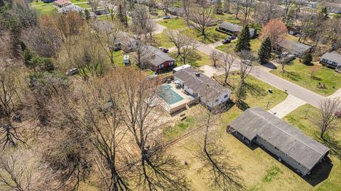 8596 Gallant Fox Trl, Flushing, MI 48433 photo 18
