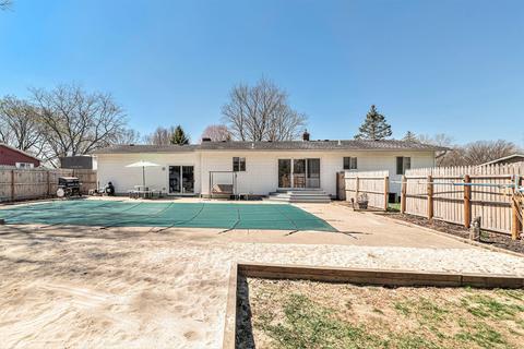 8596 Gallant Fox Trl, Flushing, MI 48433 photo 16