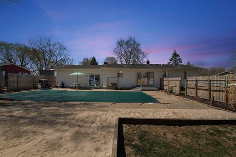 8596 Gallant Fox Trl, Flushing, MI 48433 photo 24