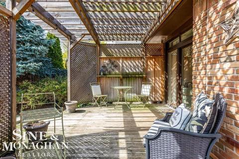 617 Rivard, Grosse Pointe, MI 48230 photo 42