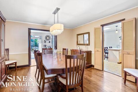617 Rivard, Grosse Pointe, MI 48230 photo 8