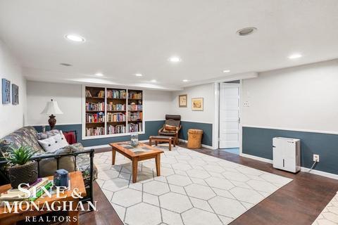 617 Rivard, Grosse Pointe, MI 48230 photo 33