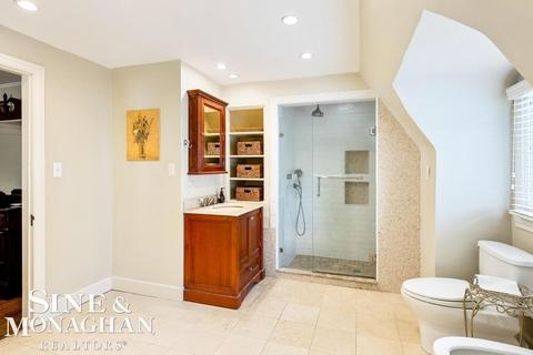 617 Rivard, Grosse Pointe, MI 48230 photo 32