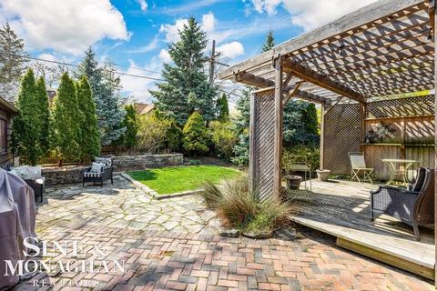 617 Rivard, Grosse Pointe, MI 48230 photo 38