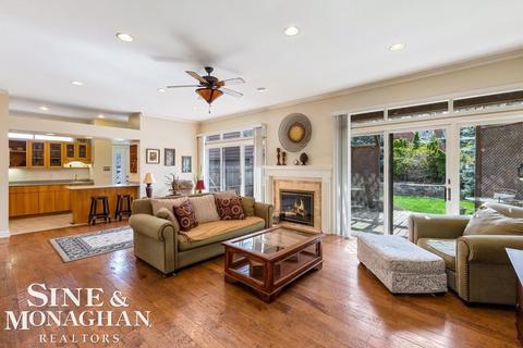 617 Rivard, Grosse Pointe, MI 48230 photo 9
