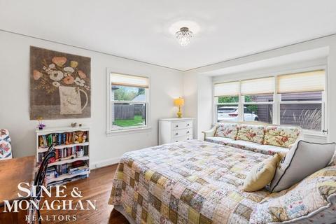 617 Rivard, Grosse Pointe, MI 48230 photo 22