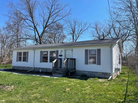 3216 Bundy St, Saginaw, MI 48601