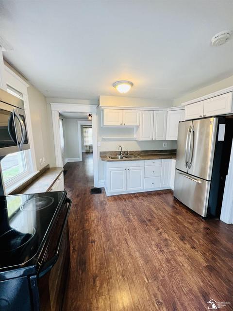 224 E Lorain, Monroe, MI 48162 photo 7