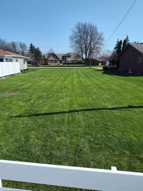 38175 Circle, Mount Clemens, MI 48045