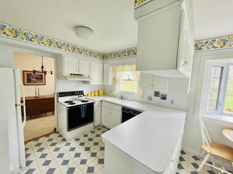 1525 Arbor, Monroe, MI 48162 photo 6