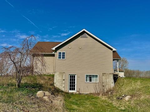 2078 Ritchie, Gladwin, MI 48624 photo 7