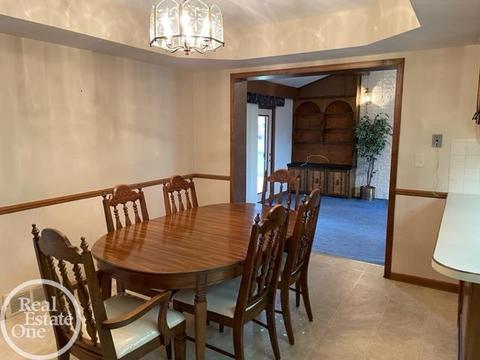 30521 Eiffel, Warren, MI 48088 photo 8