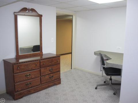 30521 Eiffel, Warren, MI 48088 photo 32