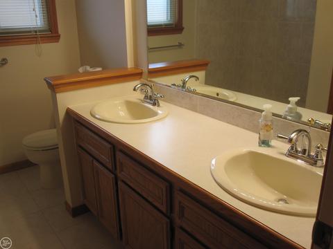 30521 Eiffel, Warren, MI 48088 photo 23