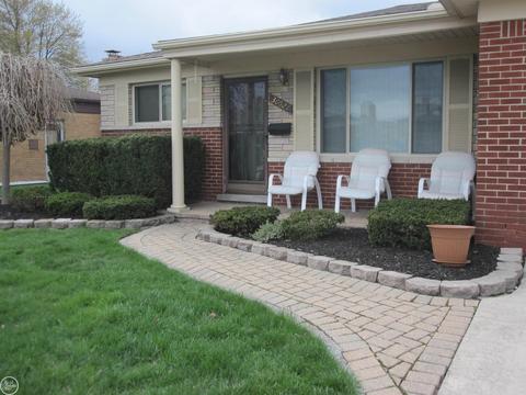 30521 Eiffel, Warren, MI 48088 photo 2